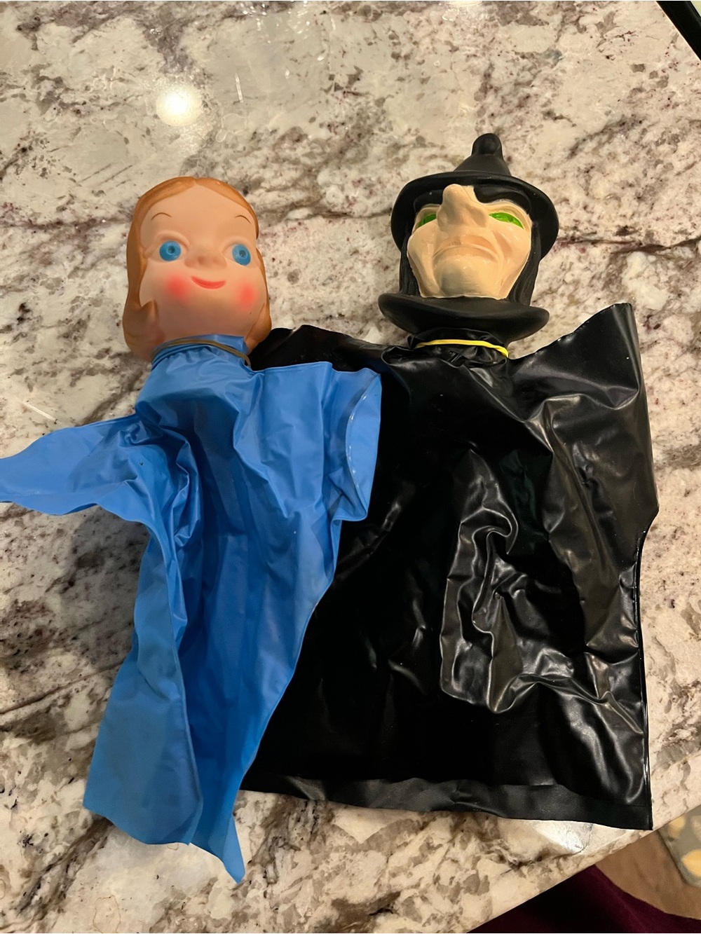 Vintage Wizard of Oz Vintage Hand Puppets Dorothy and Wicked Witch of the West